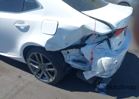 2018 Lexus Is 300 из США, поврежденный, VIN JTHBA1D27J5073070